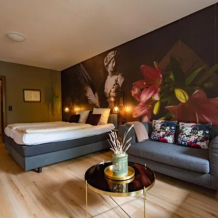 Landgasthof Zur Schmitte فندق مبيت وإفطار 3*