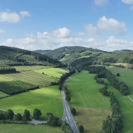 Landgasthof Zur Schmitte فندق مبيت وإفطار