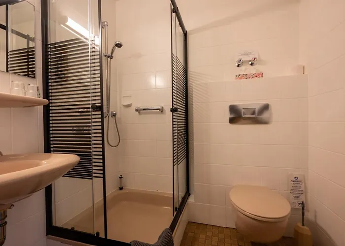 Zur Schmitte Frühstückspension Schmallenberg