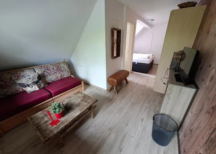 Frühstückspension Zur Schmitte